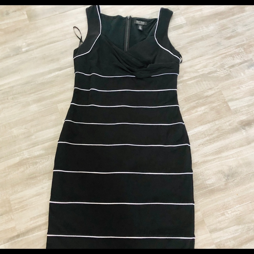 Cocktail Dress, back zip, spandex feel, sexy!